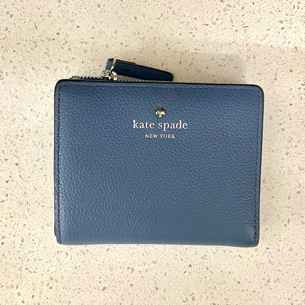 Kate Spade L-Zip Bifold Wallet in Periwinkle Pebble Leather